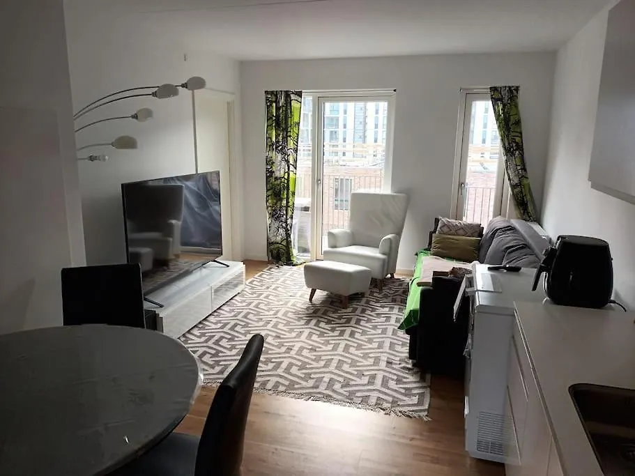 Fully Equipped Apartment, 15 Min To Downtown Copenhagen Apartment